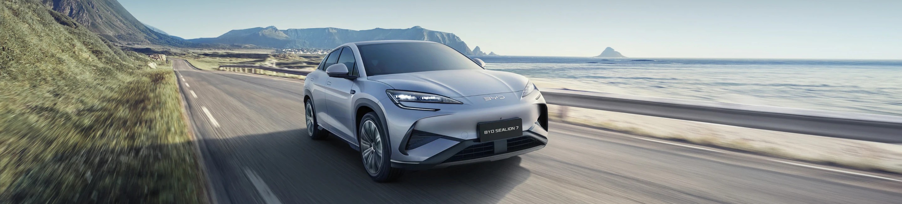 BYD SEALION 7 hero